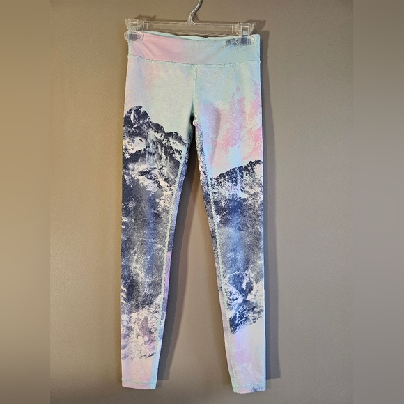 Ivivva Leggings Mountain Scene Sz 12 - Picture 1 of 5